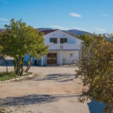 Villa Perla *